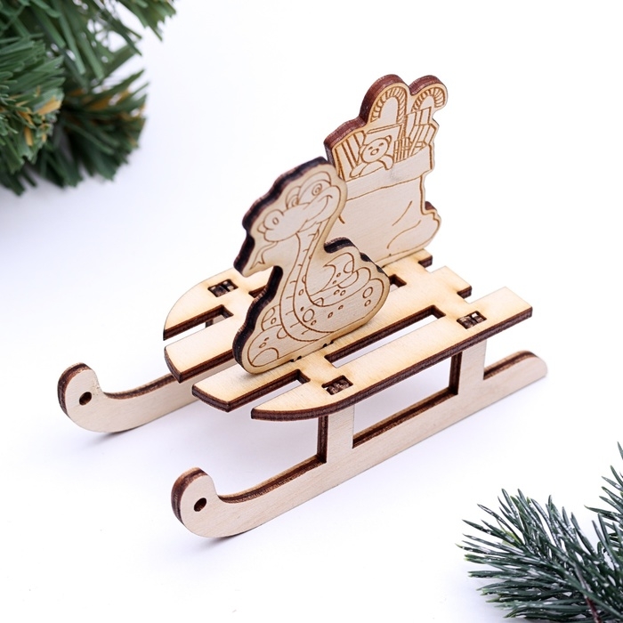 Сувенир символ года санки "Змея с мешком подарков", вид 6, 9,8 х 4,7 х 7,7 см