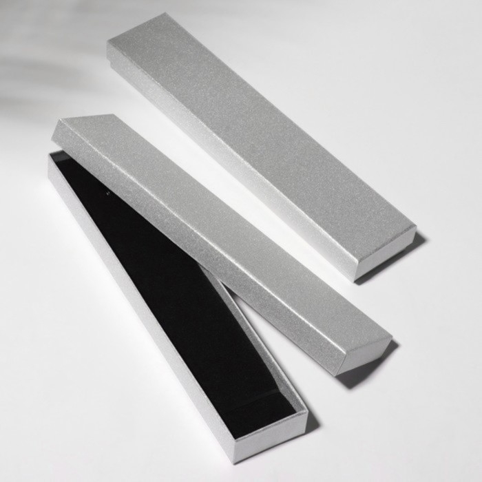 Коробочка подарочная под браслет/цепочку/часы &laquo;Блеск&raquo;, 21&times;4 см (размер полезной части 20,1&times;3,3 см), цвет серебро