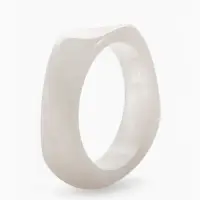 Браслет на руку широкий акриловый, цвет белый