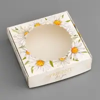 Коробка подарочная сборная с окном, упаковка, &laquo;Презент&raquo;, 11.5&times;11.5&times;3 см