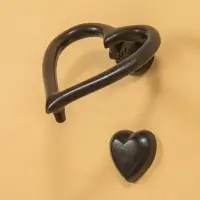 Дверной молоток "Сердце" 12х11 см