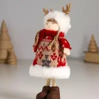 Кукла интерьерная "Малышка в вязаном платье в шапке с рожками" 6,5х6,5х16,5 см