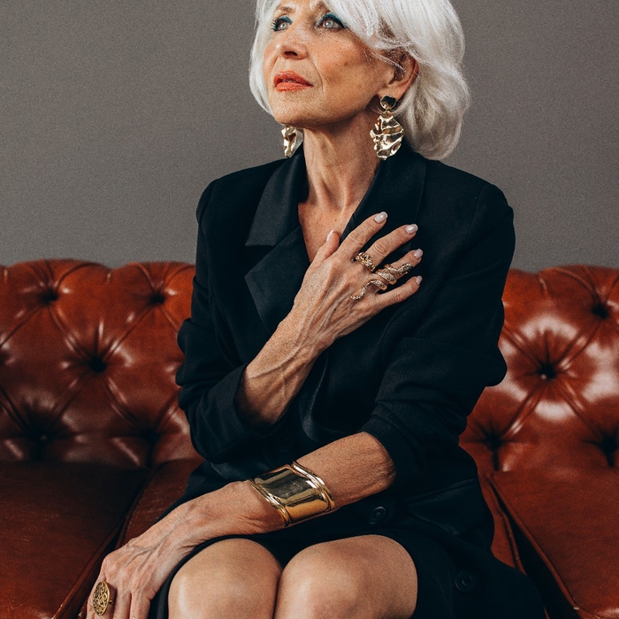 Браслет металл &laquo;Манжета&raquo; изгиб с полосой, цвет золото