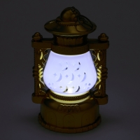 Фонарь кемпинговый "Керосинка", 3 Вт, 2 режима, 3 ААА, 15 х 8 х 8 см, золотой