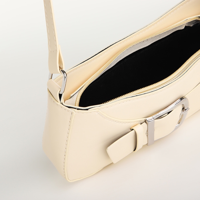 Сумка женская багет на молнии, цвет молочный