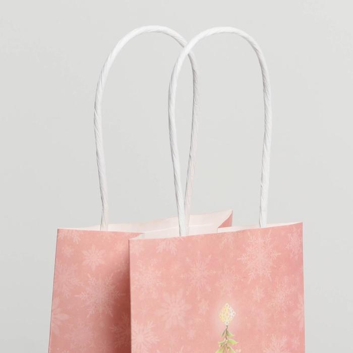 Пакет подарочный новогодний крафтовый &laquo;Новогодние сны&raquo;, 12 х 21 х 9 см, Новый год