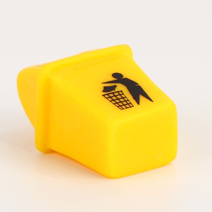 Миниатюра кукольная &laquo;Урна&raquo;, набор 3 шт., размер 1 шт. &mdash; 1,5 &times; 3 &times; 1,3 см