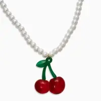 Кулон на жемчужной нитке "Вишня", цветной