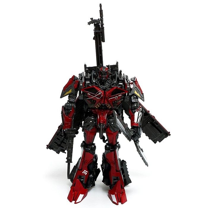 Робот &laquo;Огнеборец&raquo;, трансформируется, с элементами из металла