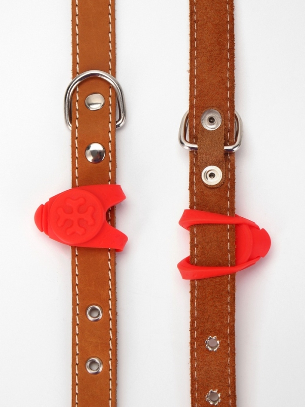 Световой маячок на ошейник/поводок с 3 режимами свечения "Лапка", 3,2 см, силикон, красный