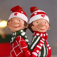 Сувенир полистоун "Помощники Деда Мороза - эльфики" 10,5х5,5х6,5 см