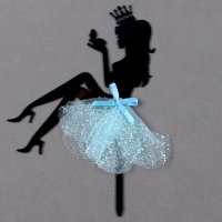 Топпер &laquo;Девушка&raquo; с короной