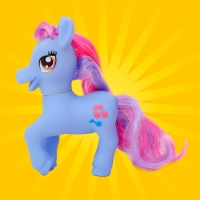 Пони &laquo;Красотка&raquo; с аксессуарами, цвета МИКС