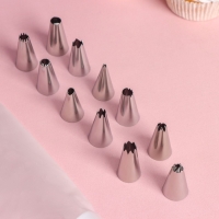 Набор кондитерский Доляна &laquo;Помощник&raquo;, 13 предметов: 12 насадок d=1,8 см, мешок 23 см, насадки МИКС