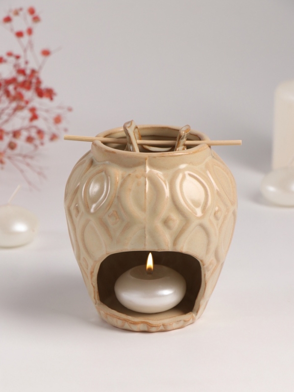 Аромалампа керамика "Кувшин" бежевая 9х9х11 см