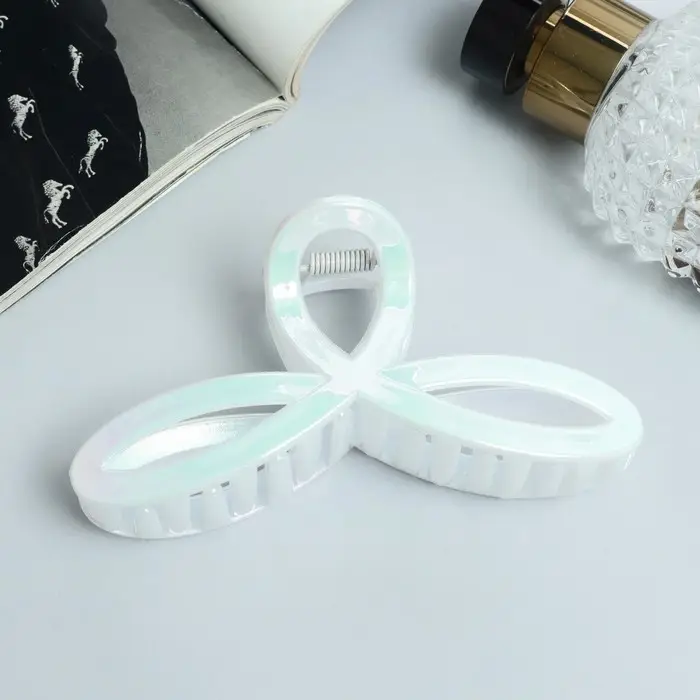 Крабик для волос &laquo;Лунара&raquo;, петельки, 10.5 см, белый