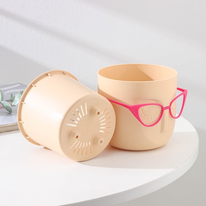 Кашпо для цветов со вставкой &laquo;Мари&raquo;, 650 мл, d=11,5 см, h=10,5 см, бежевое