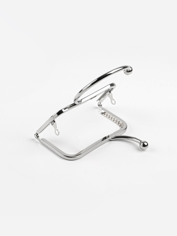 Фермуар пришивной, 12.5&times;7.5 см, с ручкой d=7.5&times;9 см, цвет серебристый