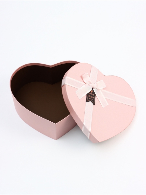 Набор коробок 3 в 1 сердца 31 х 27 х 13,3; 28 х 25 х 11,7; 26 х 23 х 10,3 см