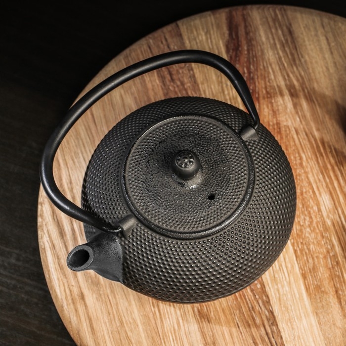 Чайник чугунный Magma &laquo;Восточная ночь&raquo;, 600 мл, с ситом, эмалированный внутри