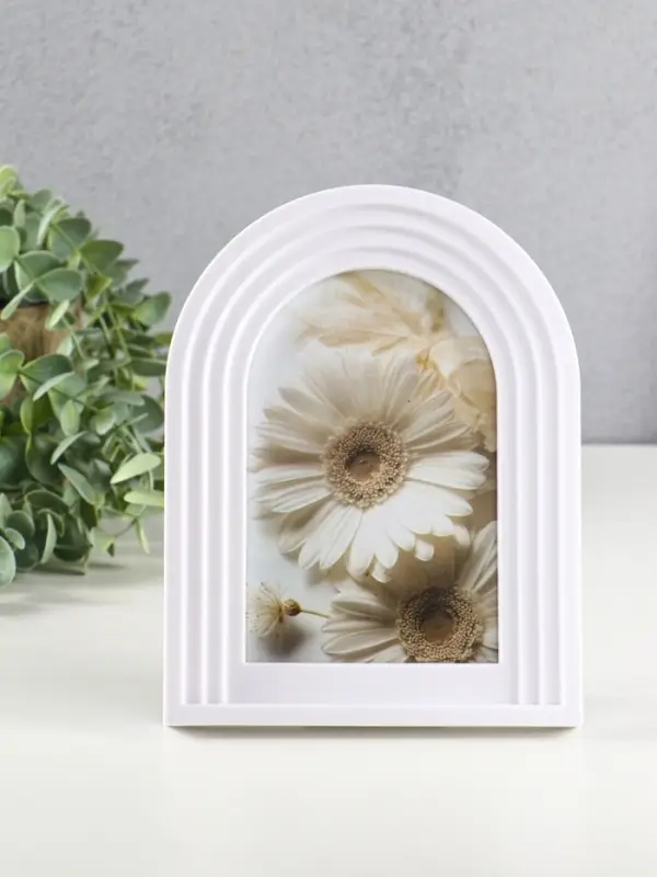Фоторамка пластик 10х15 см "Арка" белая 19х14,5х1,8 см