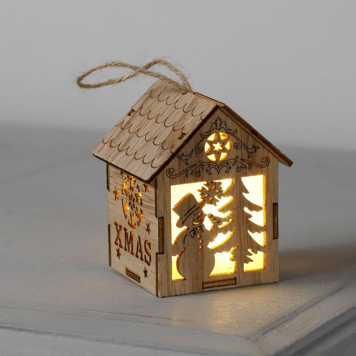 Ёлочная игрушка &laquo;Домик со снеговиком&raquo;, от батареек, свечение тёплое белое