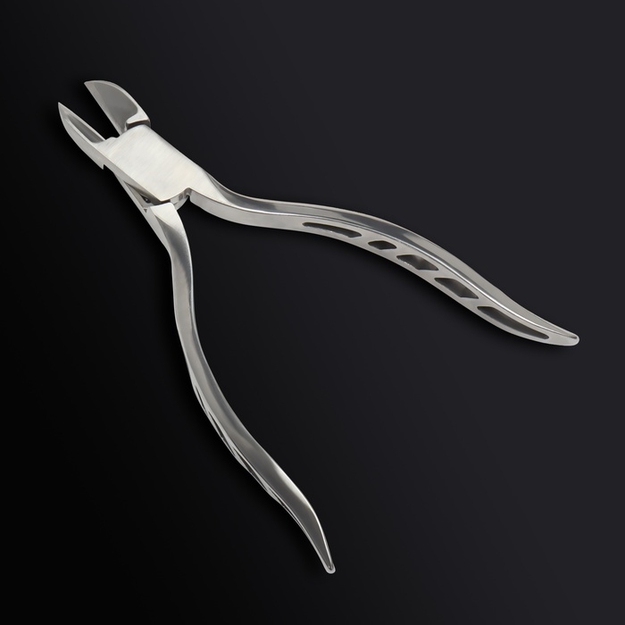 Кусачки педикюрные &laquo;Premium&raquo;, скрытая пружина, 13 см, длина лезвия - 16 мм, цвет серебристый