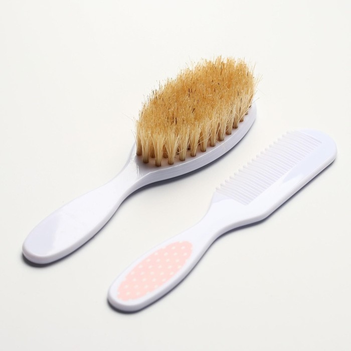 Расчёска детская + массажная щётка с натуральной щетиной для волос в наборе &laquo;Малыши и малышки&raquo;, от 0 мес.