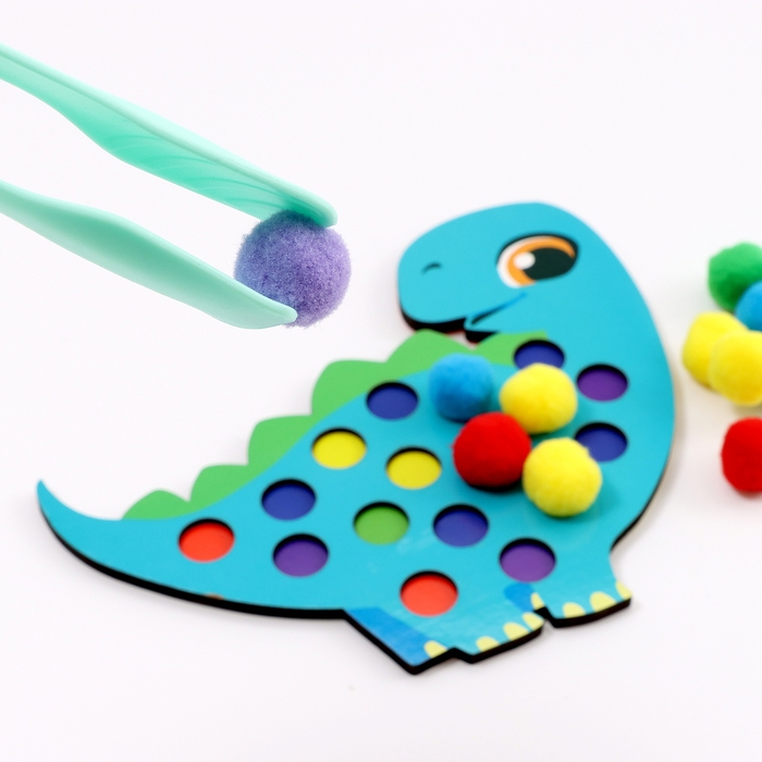 Сортер деревянный &laquo;Дино&raquo; с помпонами и пинцетом, 15 х 21 см