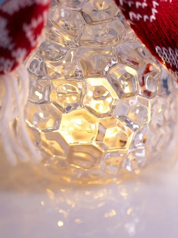 Фигура &laquo;Снеговик в красном&raquo; 28 см, 1 LED, от батареек ААА&times;3, свечение тёплое белое