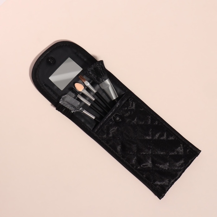 Набор кистей для макияжа &laquo;Compact&raquo;, 5 предметов, футляр с зеркалом, цвет чёрный