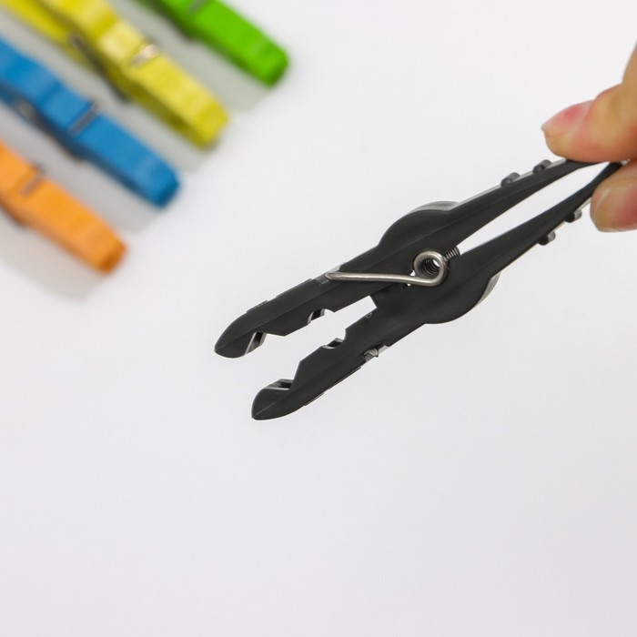 Прищепки бельевые на подвеске &laquo;Кубаночка&raquo;, 8 см, 45 шт, цвет МИКС