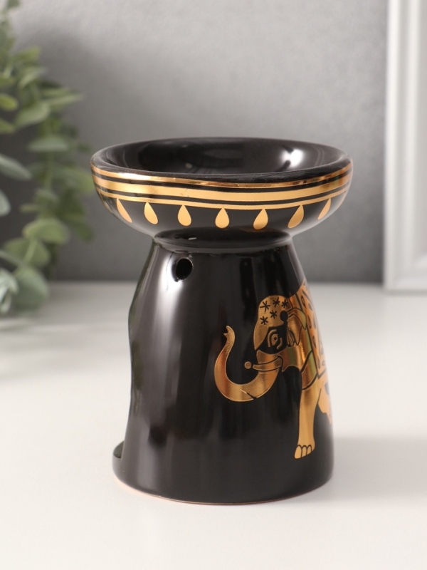 Аромалампа керамика "Индийский слон" чёрная с золотом 9,3х9,3х11,8 см