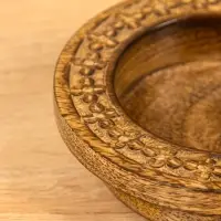 Подсвечник для свечи 8 см "Клевер" 13х13х3,5 см, манговое дерево