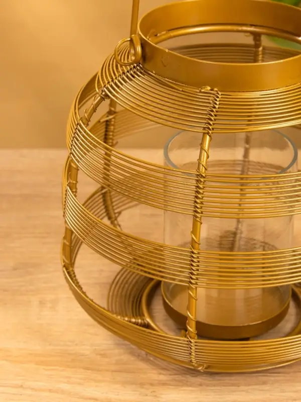 Подсвечник фонарь со стеклянной колбой 19х19х18 см, d 7,5 см, металл, цв. золото