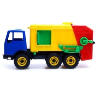 Мусоровоз &laquo;Мерседес&raquo;