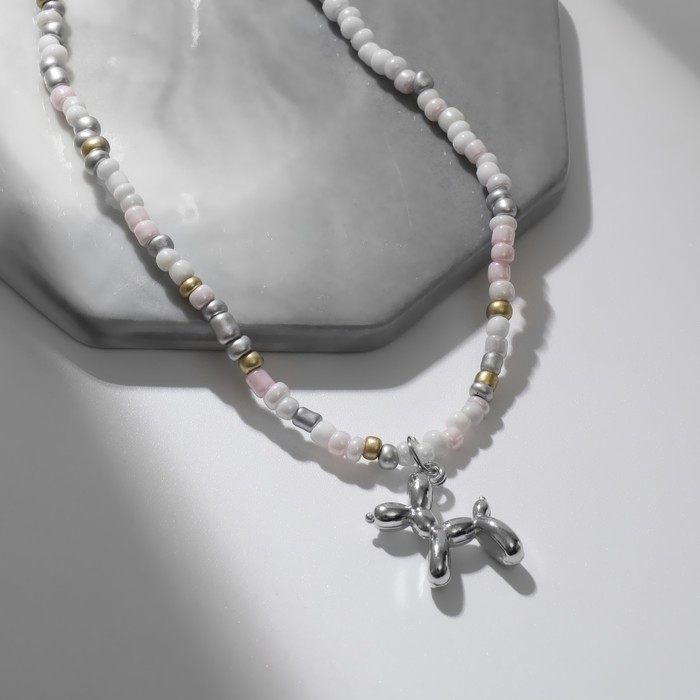 Кулон &laquo;Собачка&raquo; из воздушных шаров, бисер, цвет серебро, 41см