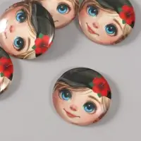 Кабошон стекло для творчества "Круг. Мальчишка в картузе с цветком" 3х3 см