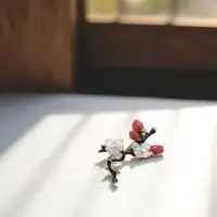 Брошь "Веточка сакуры" цветок, с эмалью, цветная в золоте