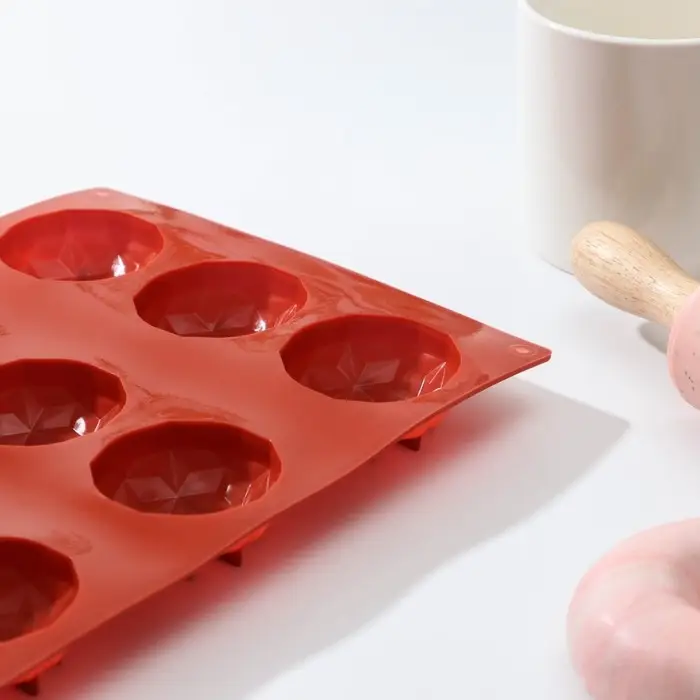 Форма для выпечки Доляна &laquo;Кристалл&raquo;, силикон, 12 ячеек, 29&times;17&times;2,2 см, d=4,5 см, цвет коричневый