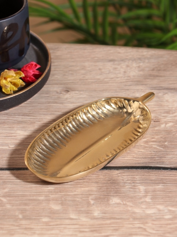 Блюдо сервировочное "Ливс" латунь 7,5х16,5х1,5 см