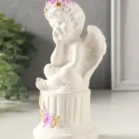 Фигурка гипс &laquo;Ангел на тумбе с цветами&raquo;, 15&times;7 см, белый с росписью