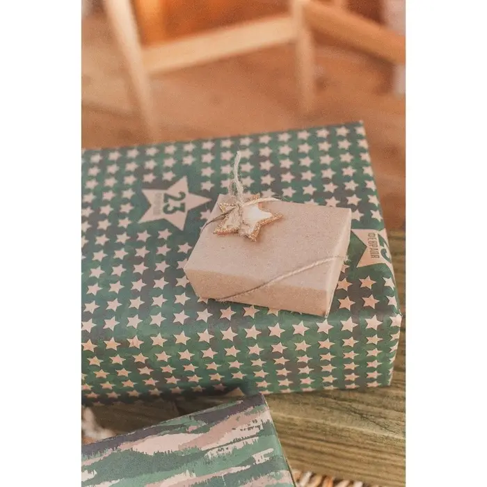 Бумага упаковочная крафтовая &laquo;Звёзды 23 февраля&raquo;, 50 х 70 см