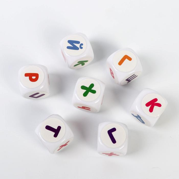 Настольная игра на составление слов &laquo;Многослов&raquo;, 7 кубиков, 8+