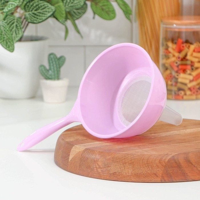 Воронка-сито пластиковая &laquo;Комбо&raquo;, 28&times;15&times;15,3 см, цвет сиреневый