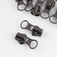 Бегунок автоматический для молнии &laquo;Трактор&raquo;, №5, 10 шт, цвет чёрный никель