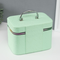 Шкатулка кожзам с зеркалом "Сердца" св-зелёная набор 3 шт 19х10,5х10,5 21х13х14 15х23х17 см