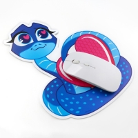 Коврик для мыши новогодний &laquo;Змейка&raquo; , на Новый год, 20,9 х 23,5 см