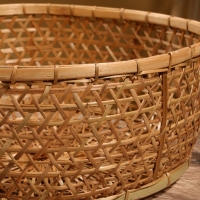 Корзина плетёная "Клоус" бамбук 36х36х14 см, светлая