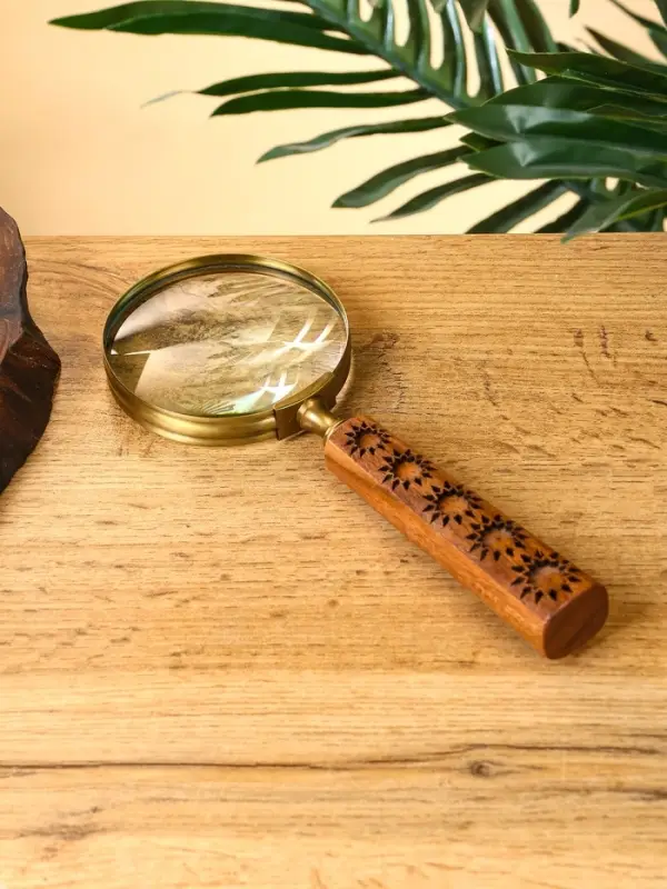 Лупа &laquo;Ватсон&raquo; латунь, манговое дерево, 8&times;8&times;20 см